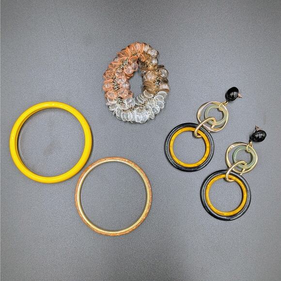 Boho Designer Jewelry Bundle – 11 Pieces – Premier Designs, Tagua Nut & Shell - Picture 9 of 9